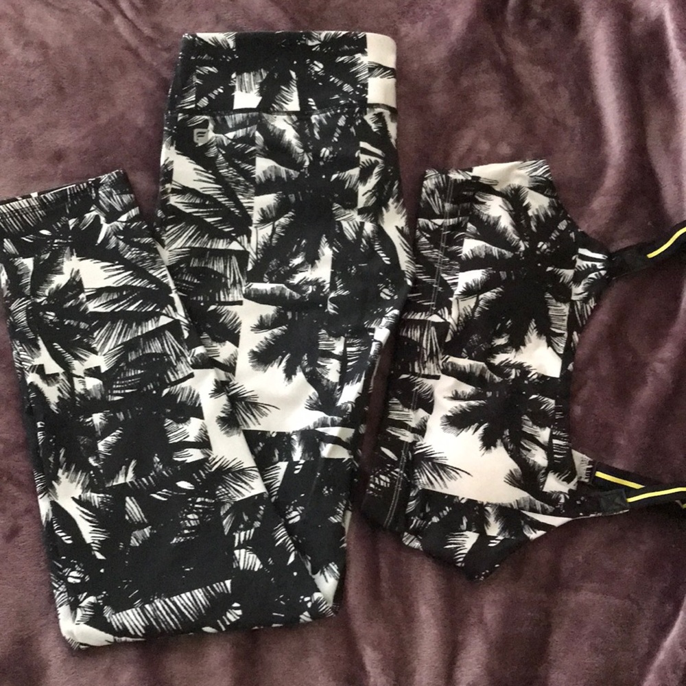 Fabletics Leggings and matching Workout Bra